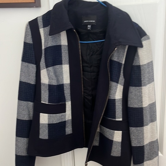 Judith & Charles:size 10: good condition - Picture 5 of 5